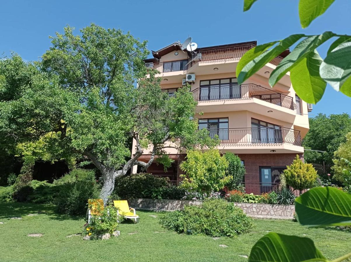 Villa Prolet General-Kantardzhievo Екстер'єр фото