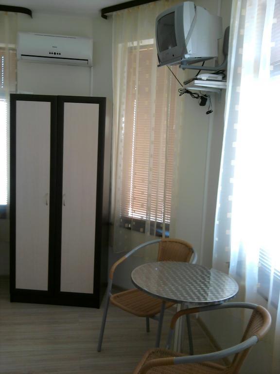 Villa Prolet General-Kantardzhievo Екстер'єр фото